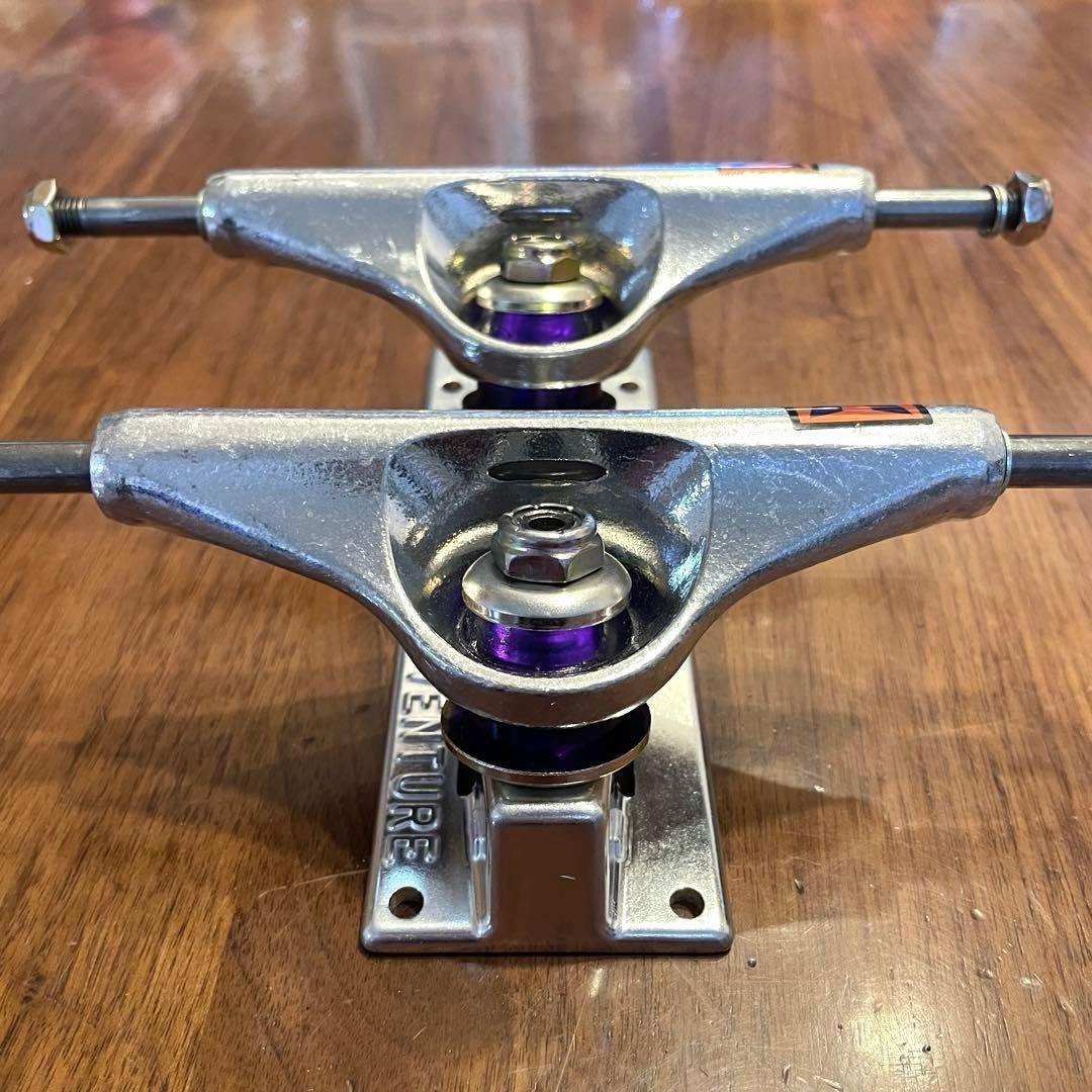 スケートボードトラック　スケボートラック　ベンチャー　V-HOLLOW 5.0