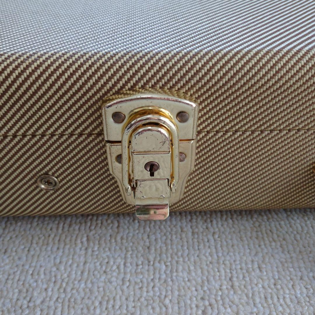 momose ツイード柄 ハードケース