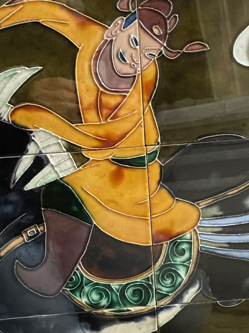 値下げ/エネルギーの高い　陶板画　中国騎馬武者　62 × 72厚さ4センチ