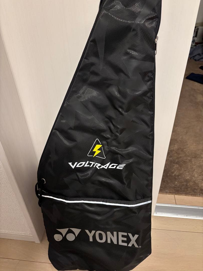YONEX VOLTRAGE テニスラケット　後衛用