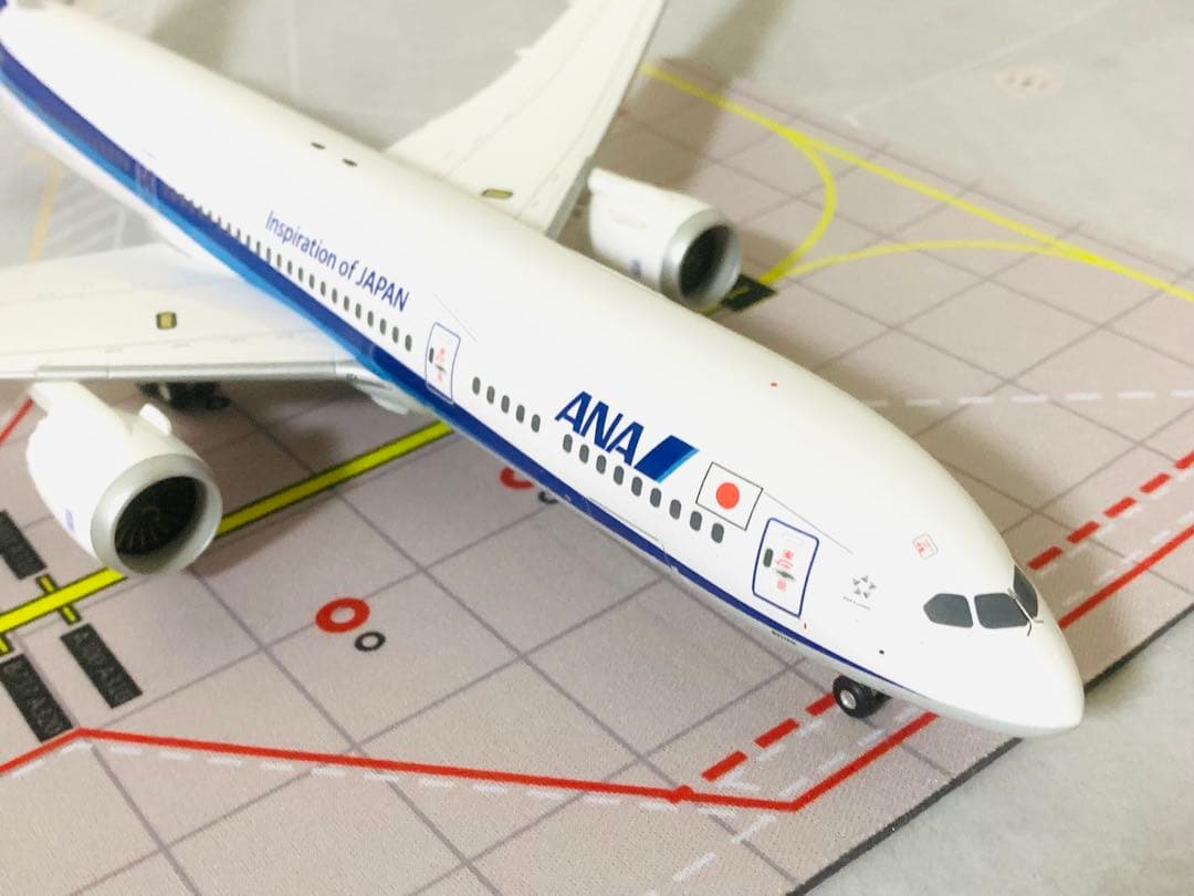 全日空商事公式モデルＢ７８７－９／ＪＡ８３０Ａ７８７長胴体型プラスティック樹脂製