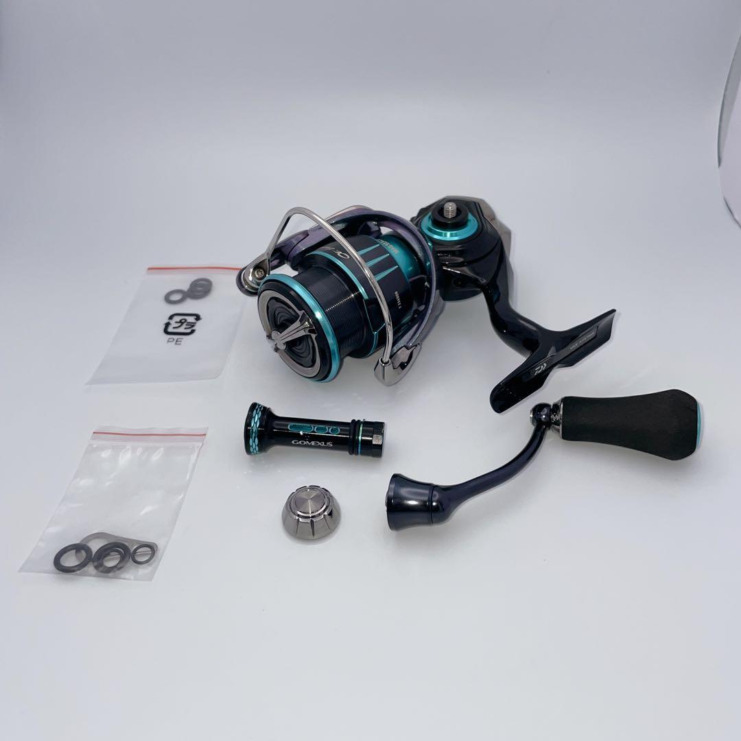 【美品】ダイワ 23 エメラルダス RX LT2500 ゴメクサスリールスタンド