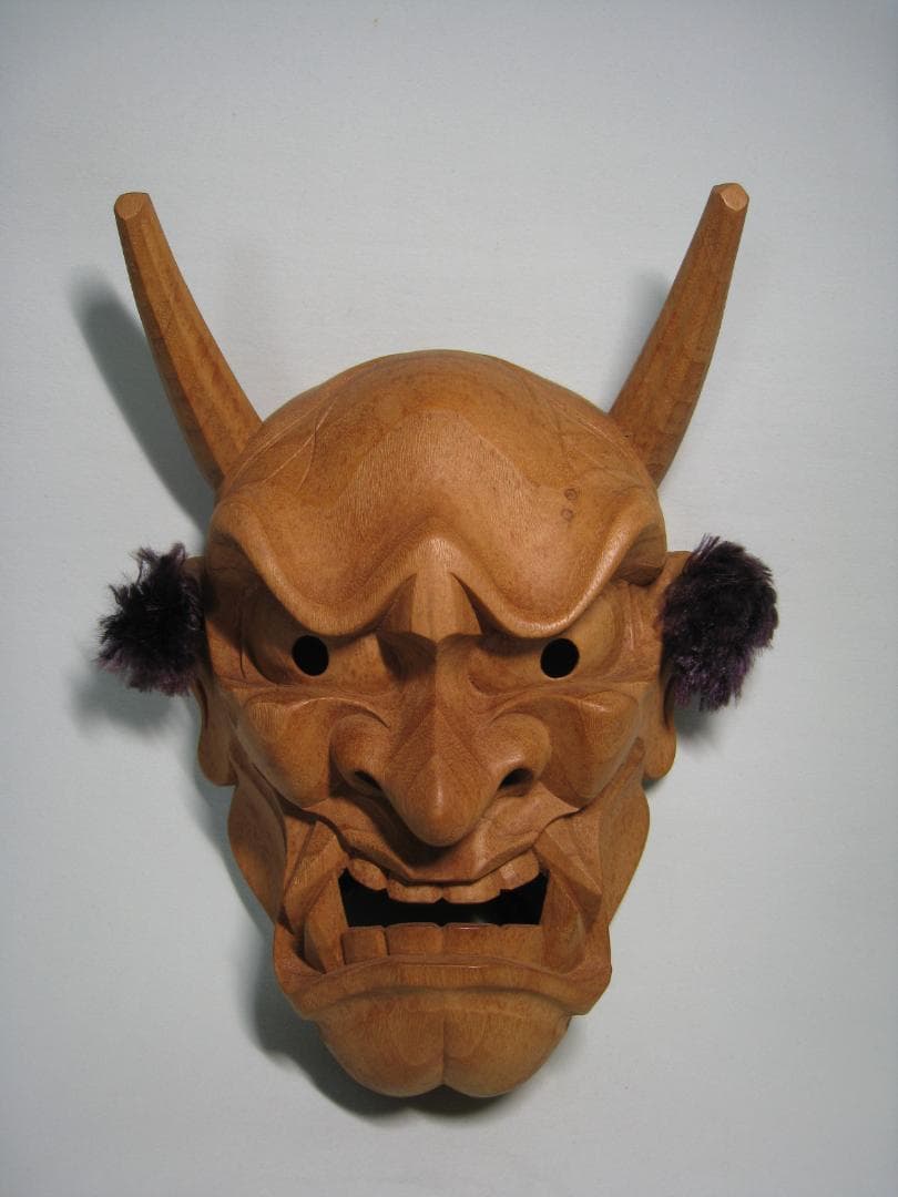 山中象堂　般若面　本物の讃岐一刀彫　一位材