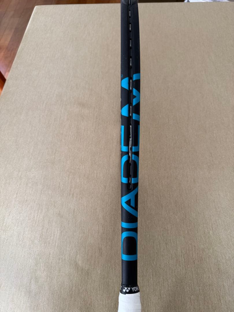 DIADEM NOVA 100 テニスラケット