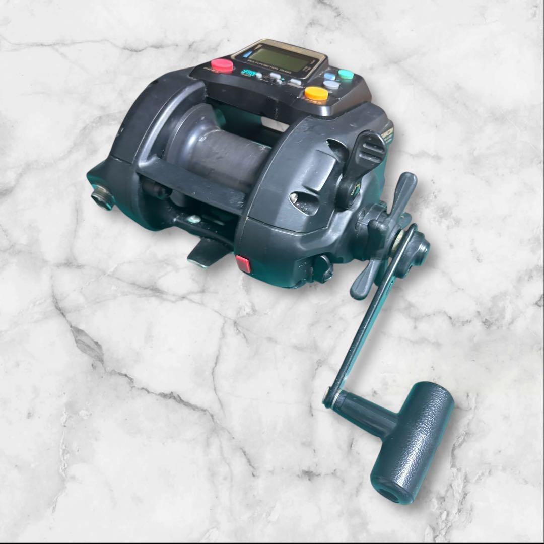 【美品】ダイワ　スーパータナコン電動リールs500