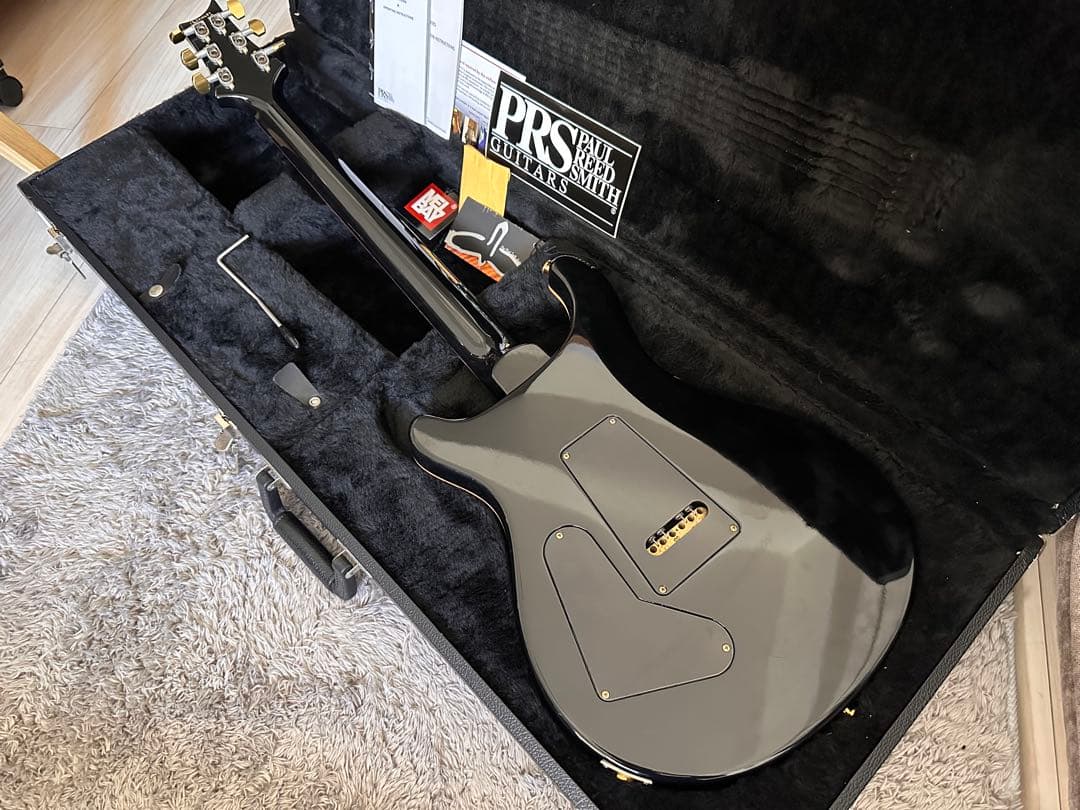 lunazou（PRS custom 24 Emerald 2013）