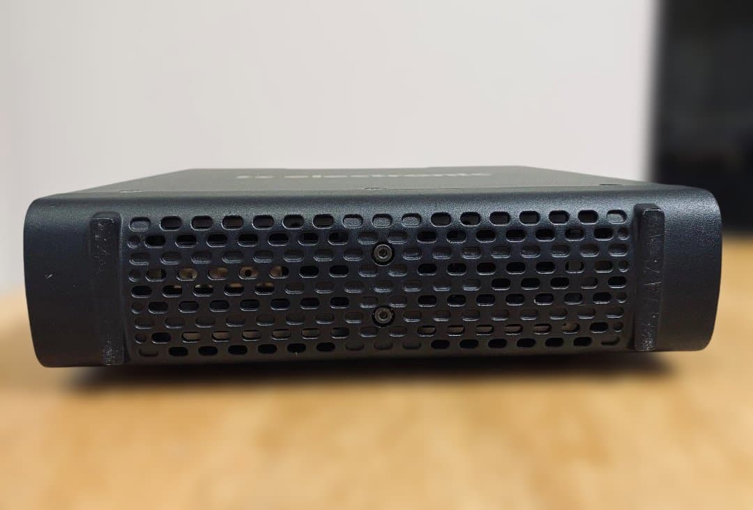 ベース TC ELECTRONIC RH750