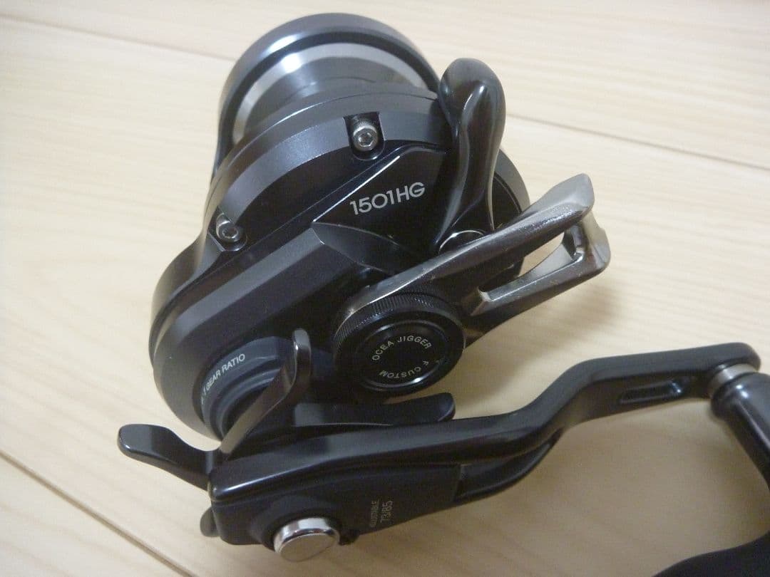 【新品未使用】シマノ　19オシアジガーFカスタム　　 1501NRHG LEFT
