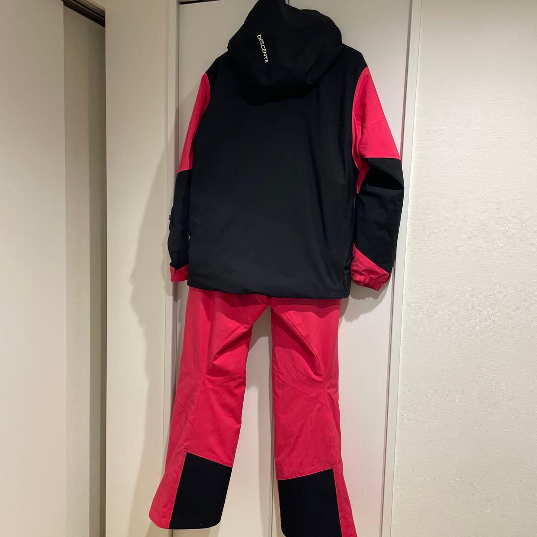 DESCENTE スキーウェア