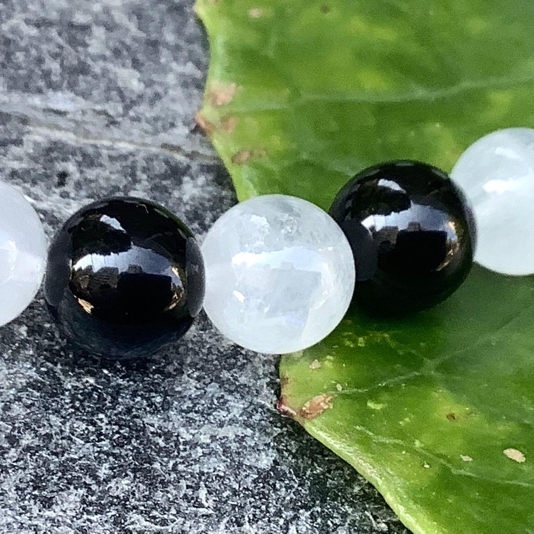 ✳希少貴重の黒平水晶*白黒ブレスレット‼️高品質を安価出品　おまとめ買い大歓迎‼️