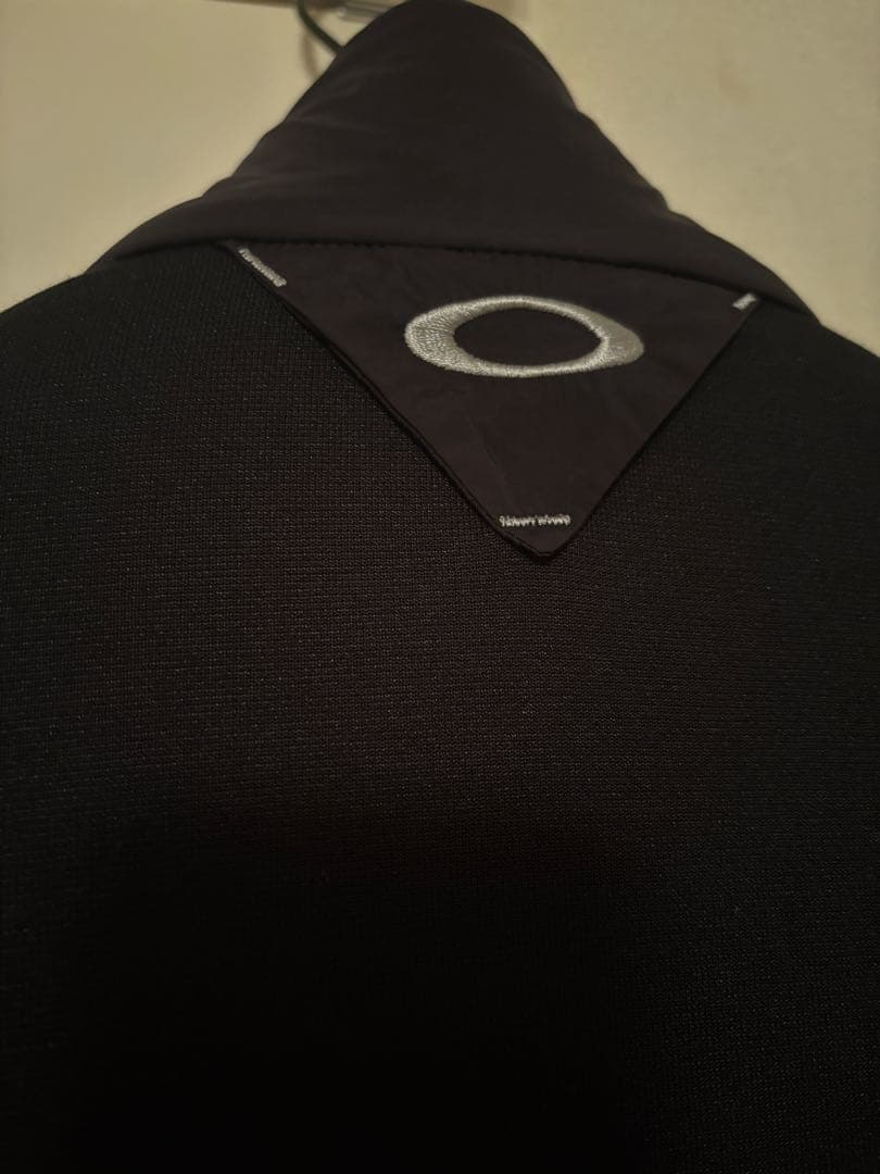 オークリー　ゴルフウェア　アウター