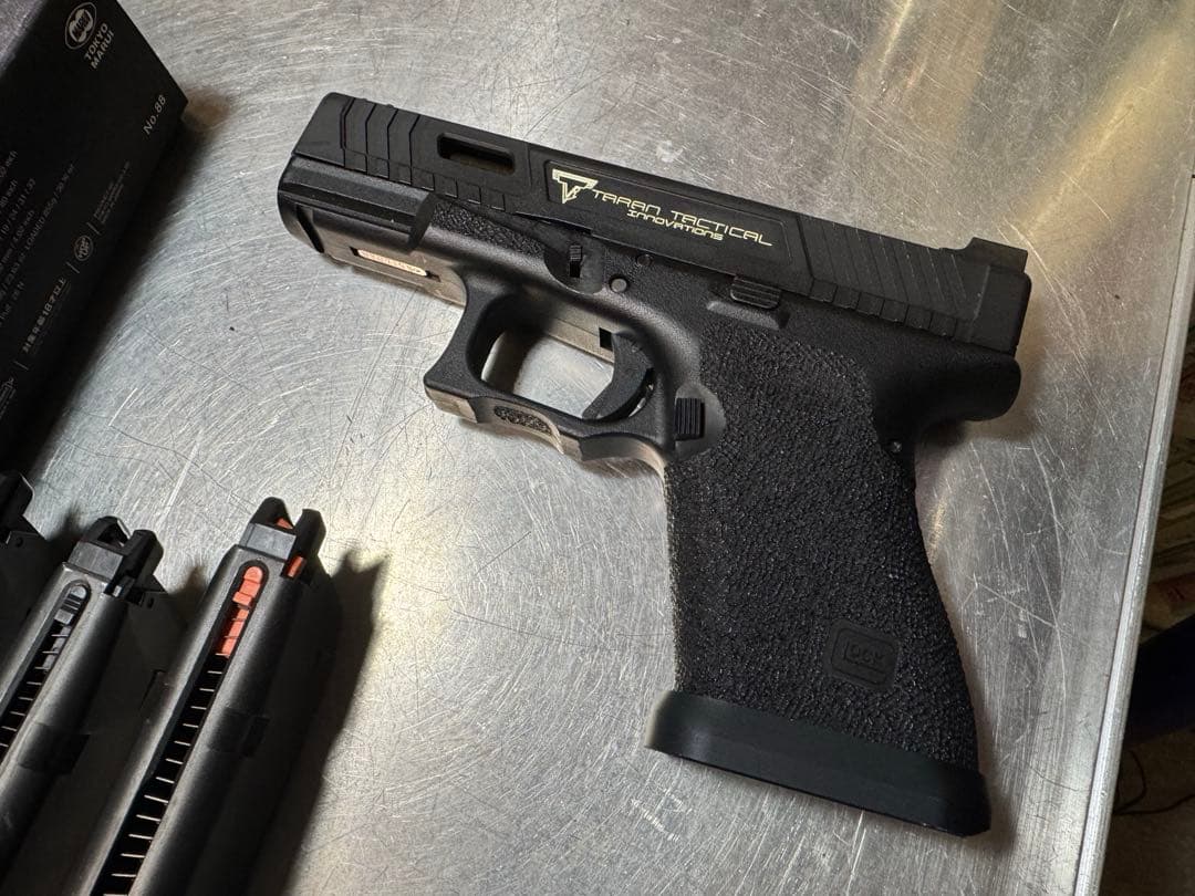 に*ん様 サイドアームズカスタム TTI G19 JW HBカスタム MOMOP