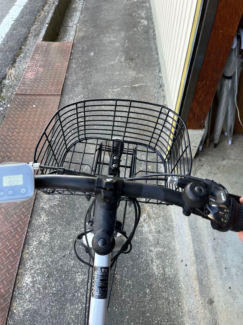 パナソニック　ベロスター　クリスタルホワイトBE-ELVS77引き取りのみ