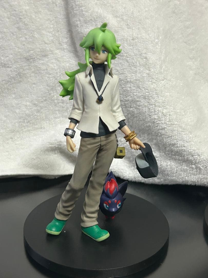 N dxf フィギュア