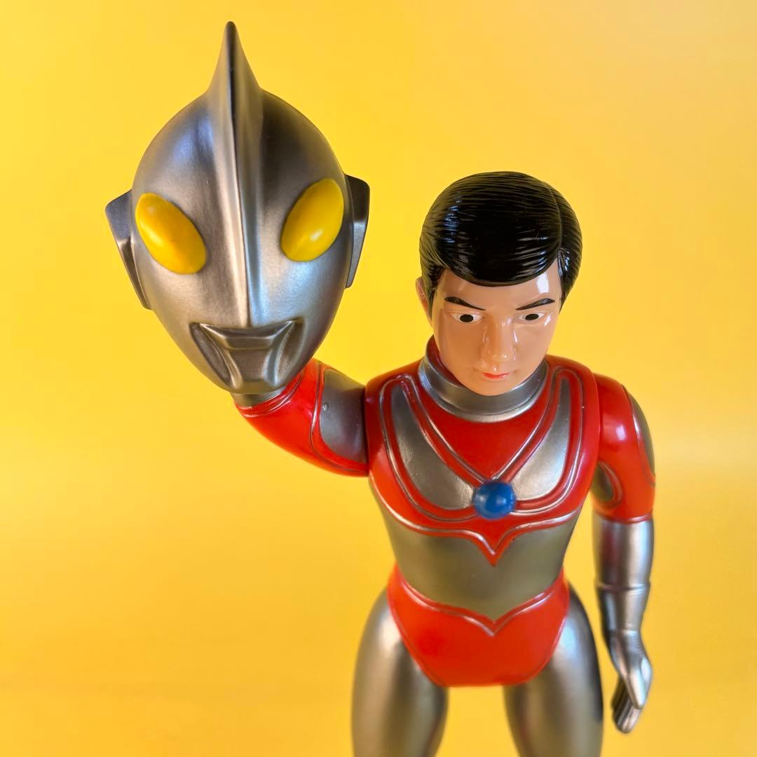 帰ってきたウルトラマン　面取れ　シルバー色　大　ソフビ　ブルマァク