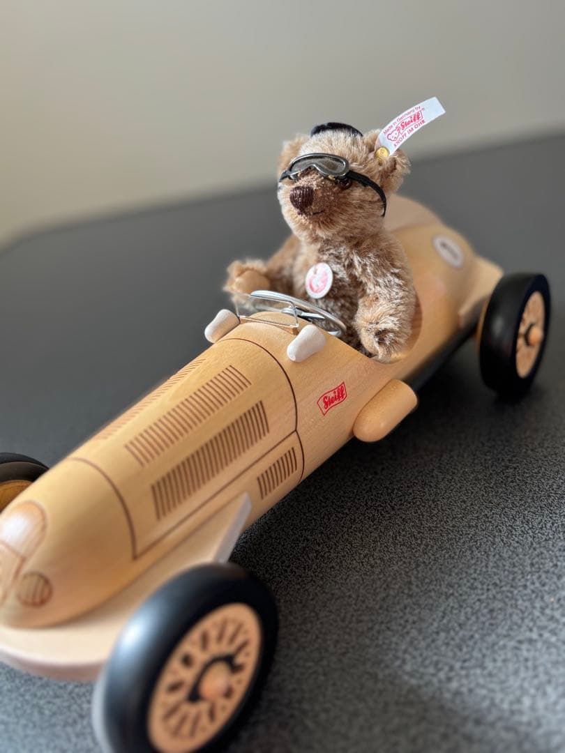 シュタイフ　メルセデス・ベンツ　コラボ　レーシングカー　テディベア
