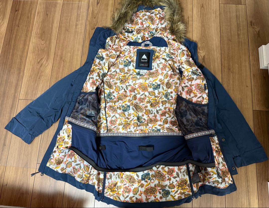 Burton スノーボードジャケット M ネイビー　即購入可