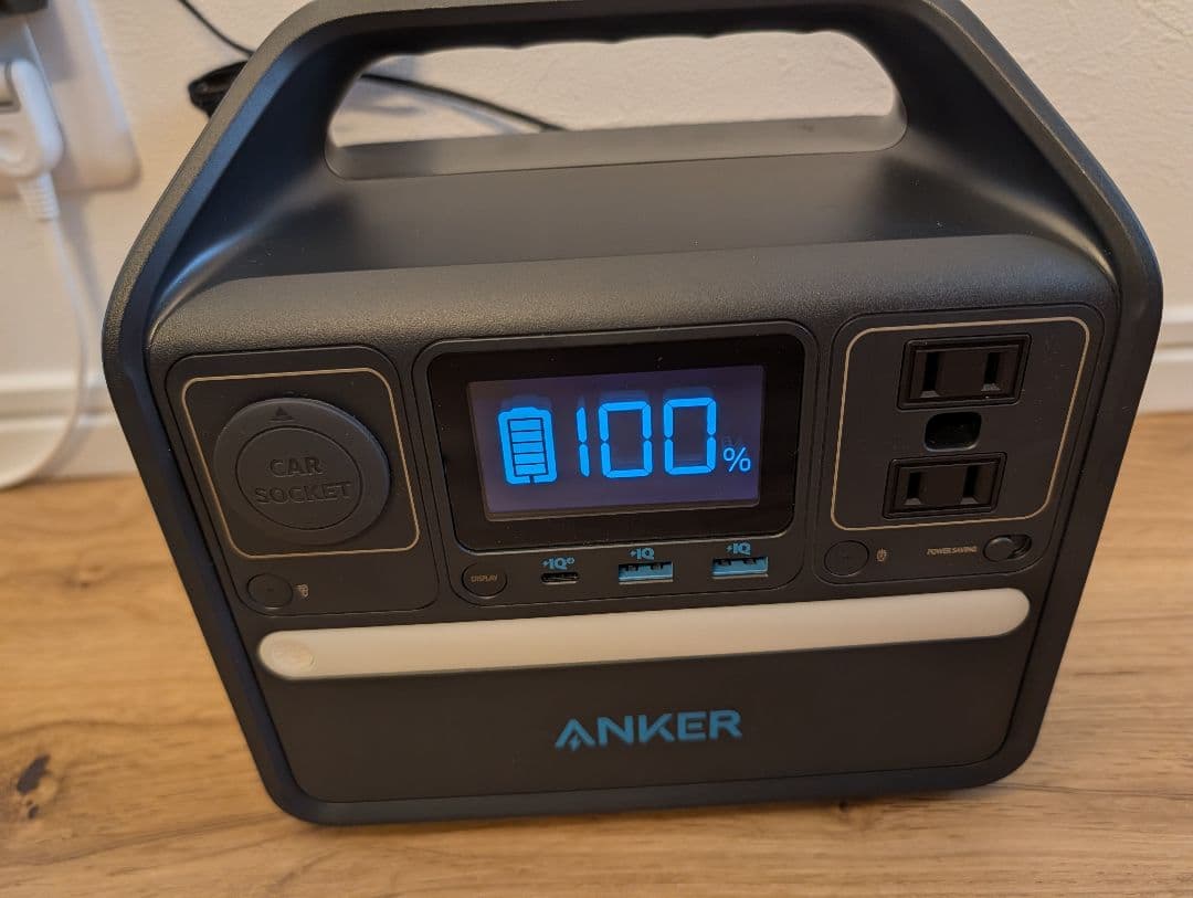 ANKER 521 Portable Power Station + ケース