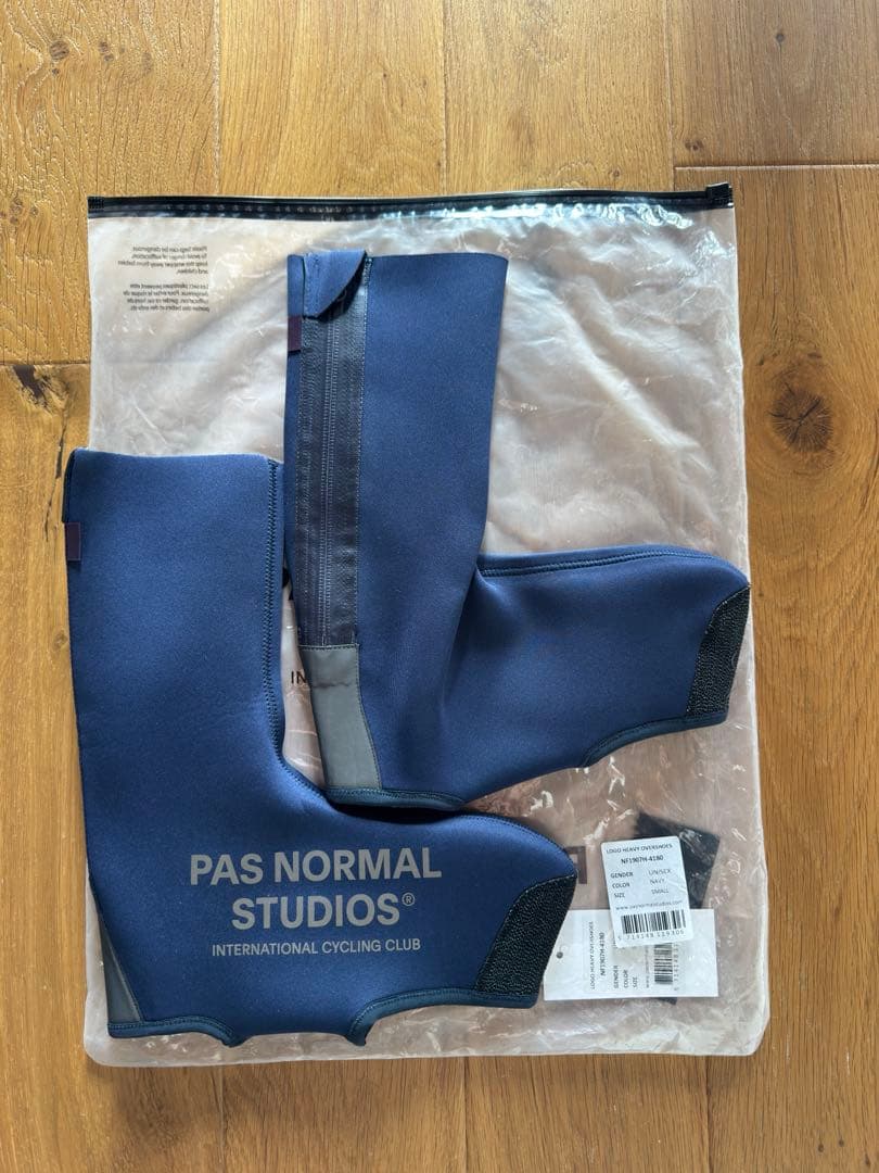 PAS NORMAL STUDIOS サイクリング ネイビーSサイズ