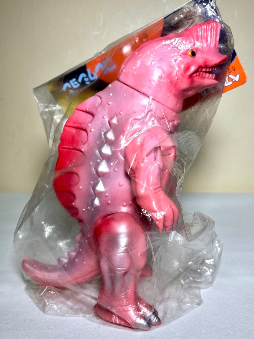 ベアモデル　ガヴァドンB　2期カラーソフビ