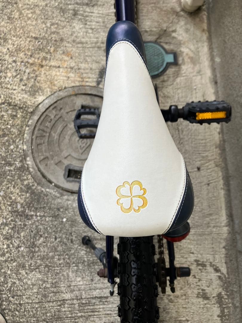 ヨツバサイクル キッズバイク 20インチ 東京引取りのみ