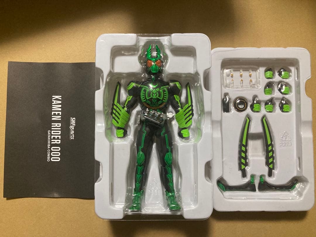 真骨彫　仮面ライダーオーズ　ガタキリバ　ラトラーター　シャウタ　サゴーゾ