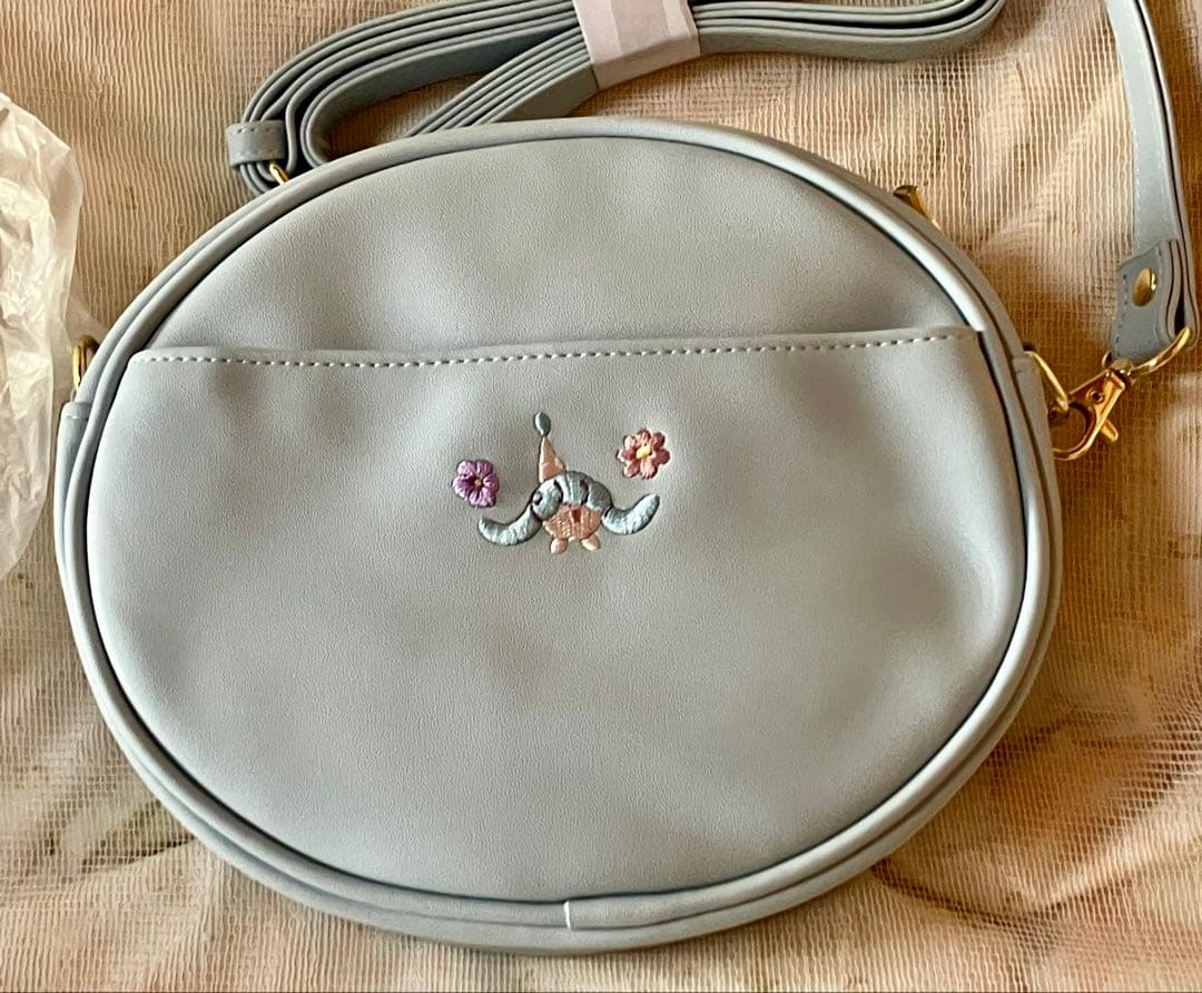 ポケモンセンター　エーフィ　バッグ　ミニ刺繍バッグ 　イースター