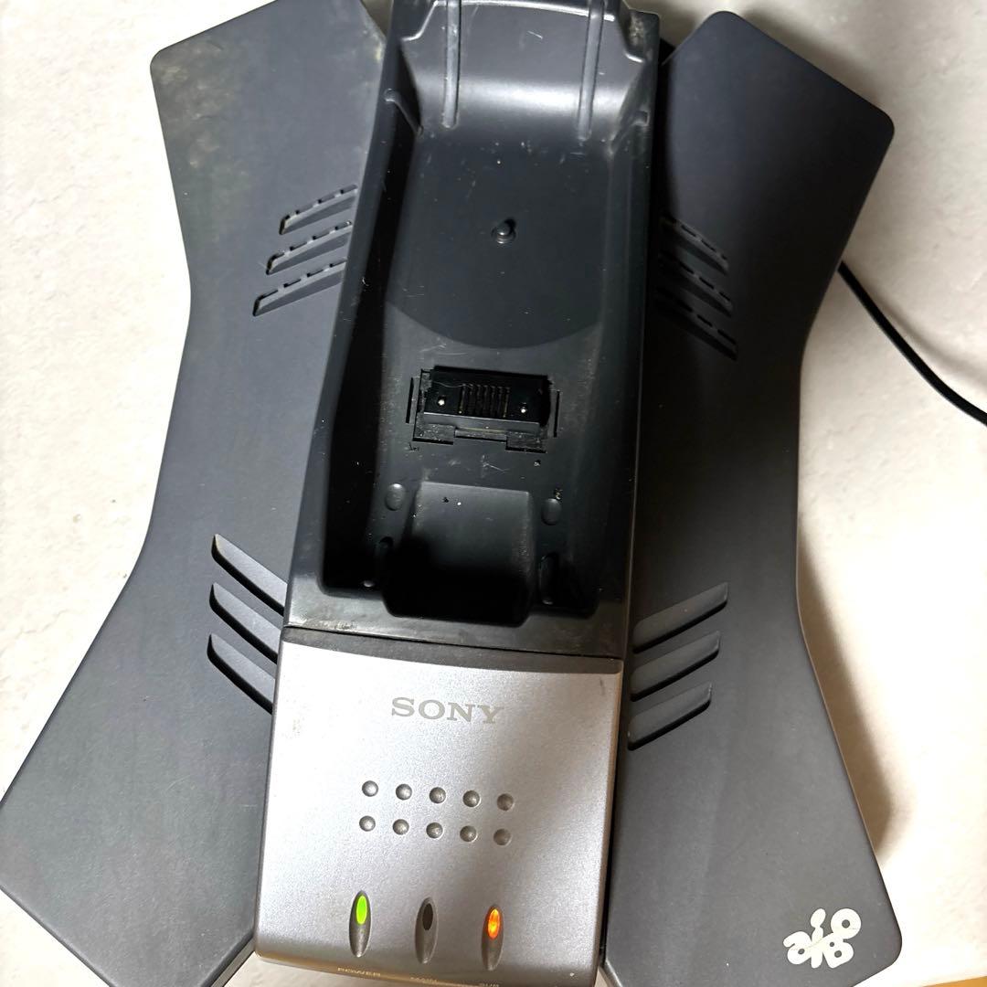 SONY AIBO ERS-111 シルバー色　犬　ジャンク品