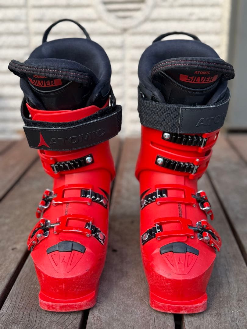 アトミック レッドスター クラブスポーツ2019 LC70 23.0-23.5