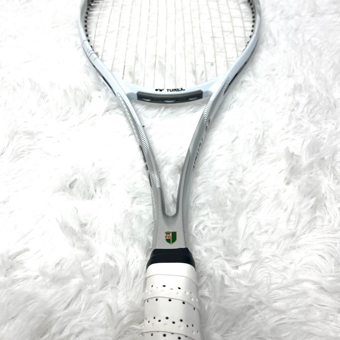 【美品】ヨネックス ナノフォース8v REV カスタムフィット ソフトテニス 白