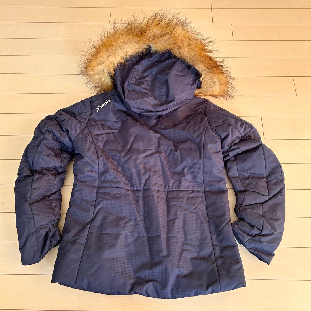 【即日配送＆送料無料】 未使用＆半額phenix スキーウェア 子ども用 150