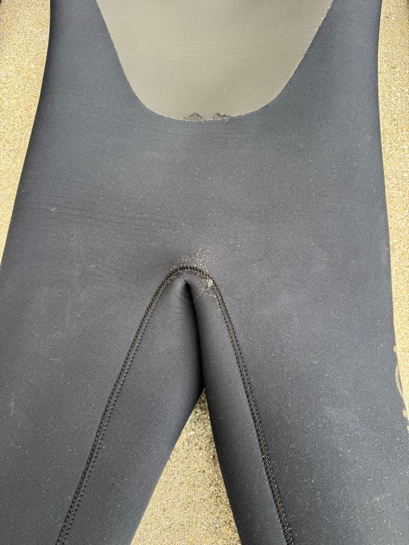 エアータイト　セミドライ　ウェットスーツ