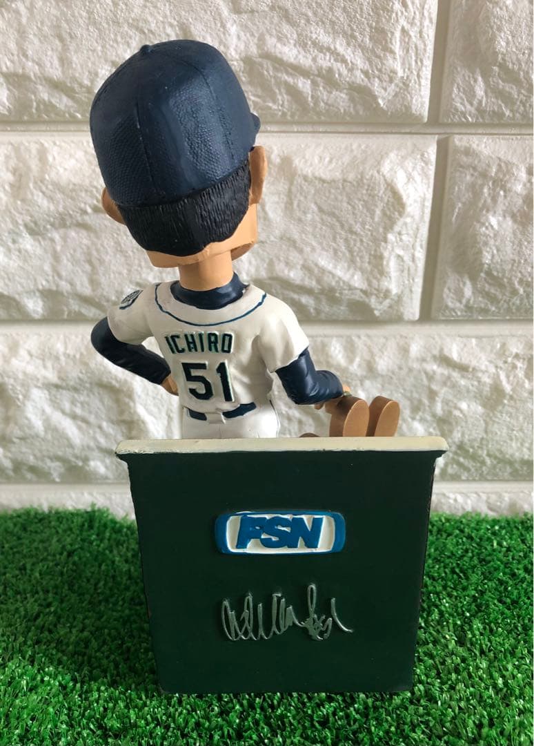 MLB 2009 イチロー SAFECO FIELD BOBBLEHEAD