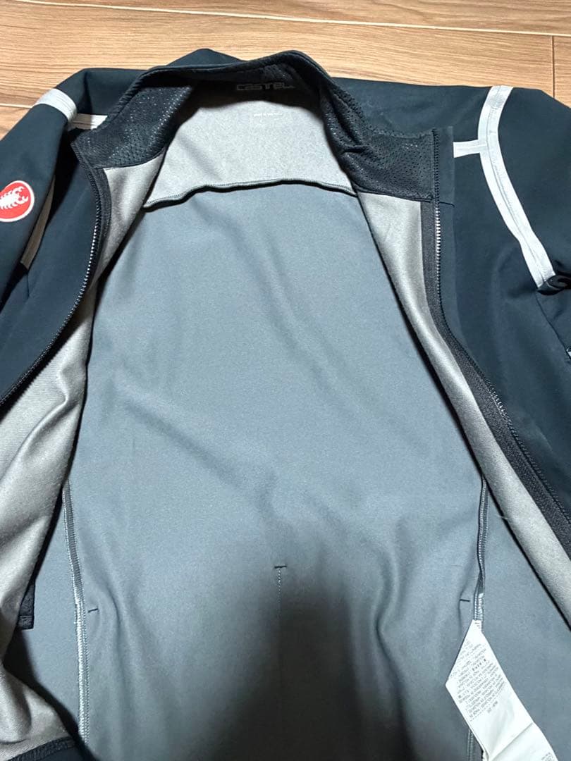 カステリ　Perfetto Rosコンバーチブル　ジャケット　Sサイズ