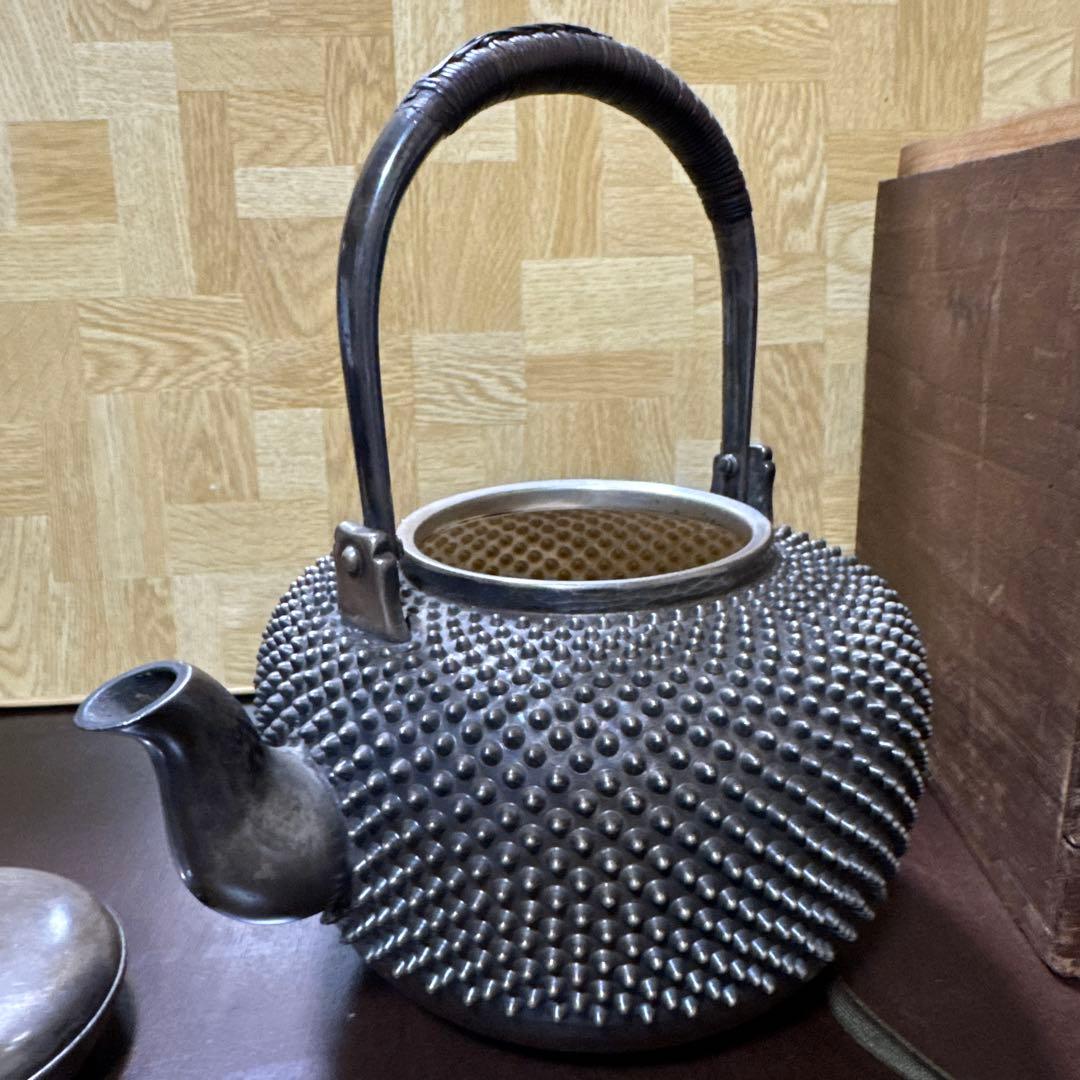 純銀製 1329g 突起模様 銀瓶 煎茶 茶道具