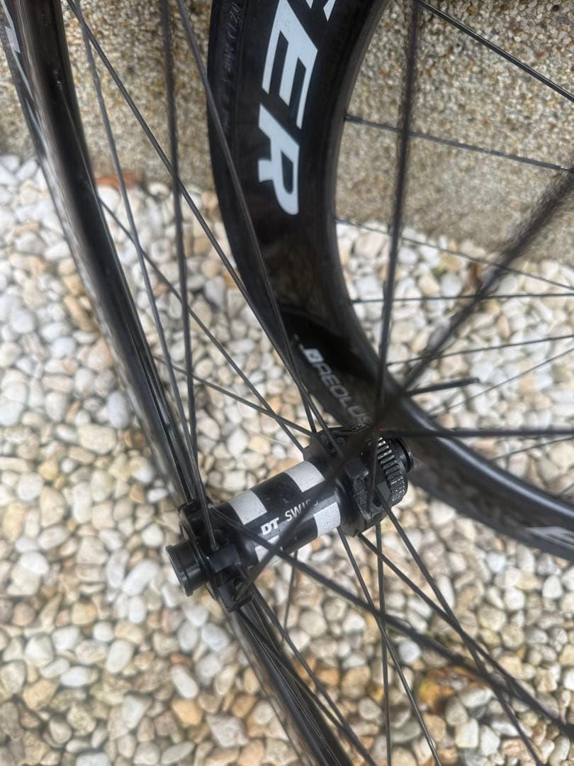 鯖さん専用ボントレカーボンホイール