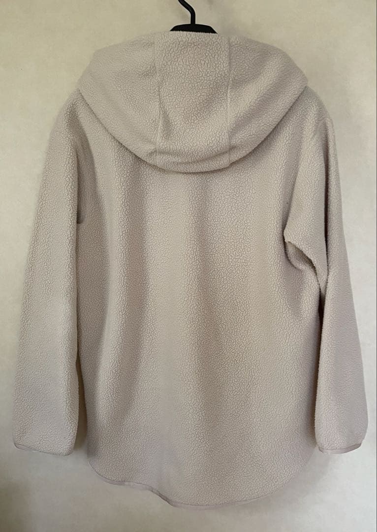 チャコット　プルオーバー　フーデット　ボア