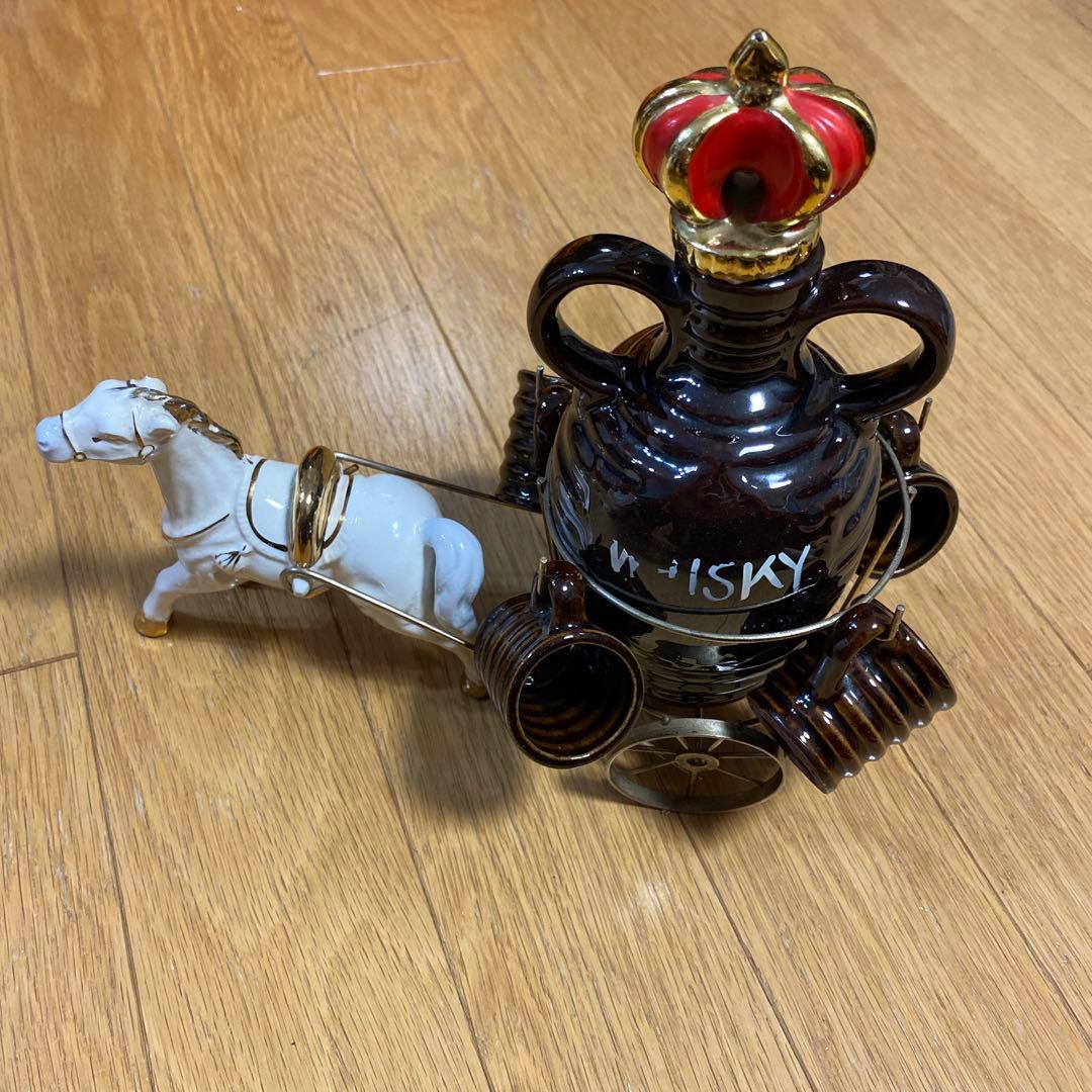 ウイスキーサーバー 馬車　ウイスキー アンティーク 中は空　未使用かも ★耳接着