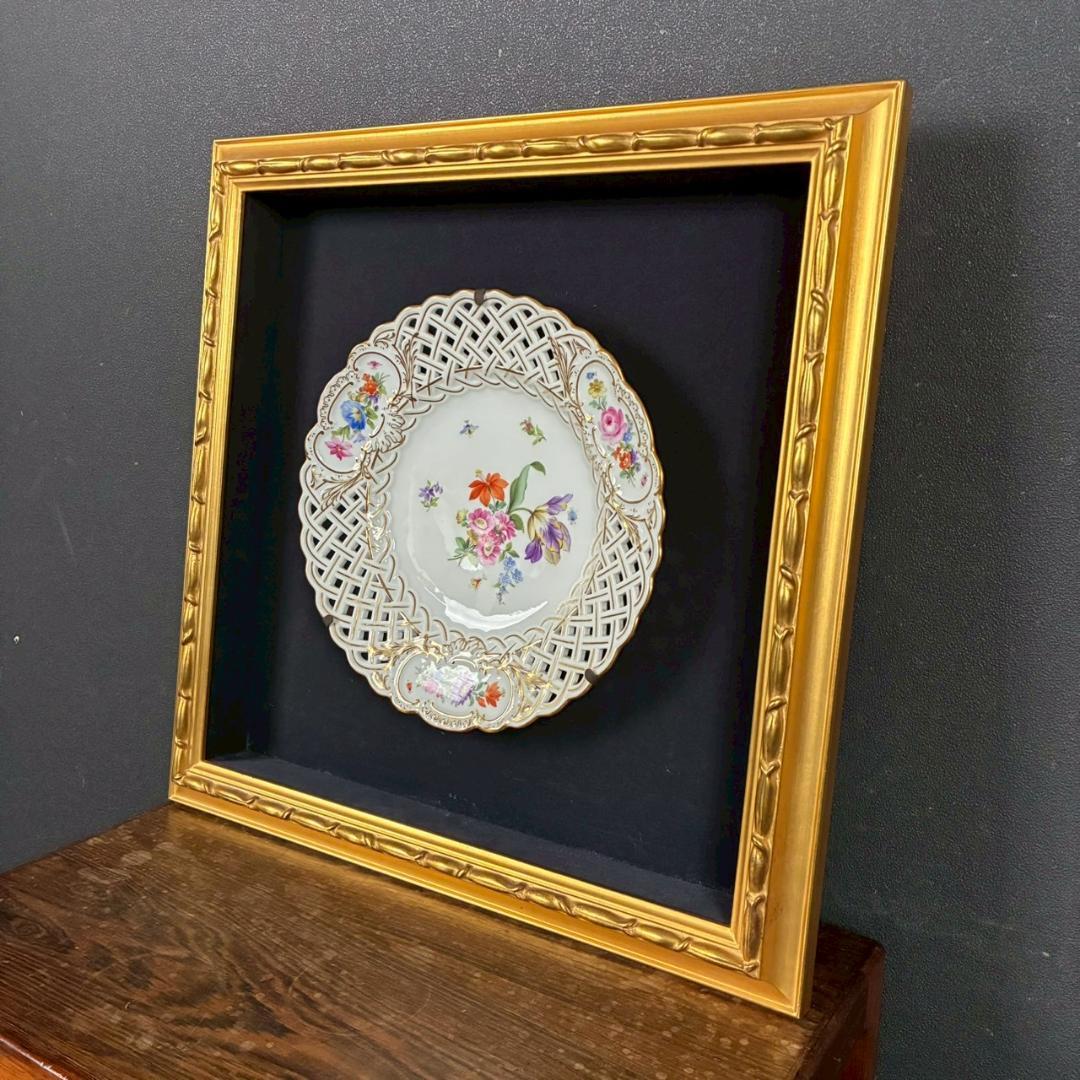 美品 マイセン 透かし皿 透かし細工金彩プレート 花と昆虫 額皿 MEISSEN