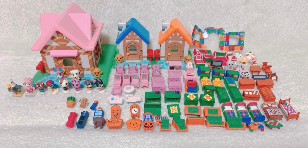 希少品　レア　どうぶつの森　森をつくろう　家3つ、住人10、家具89個セット
