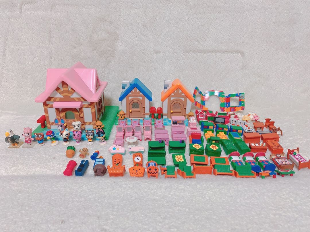 希少品　レア　どうぶつの森　森をつくろう　家3つ、住人10、家具89個セット