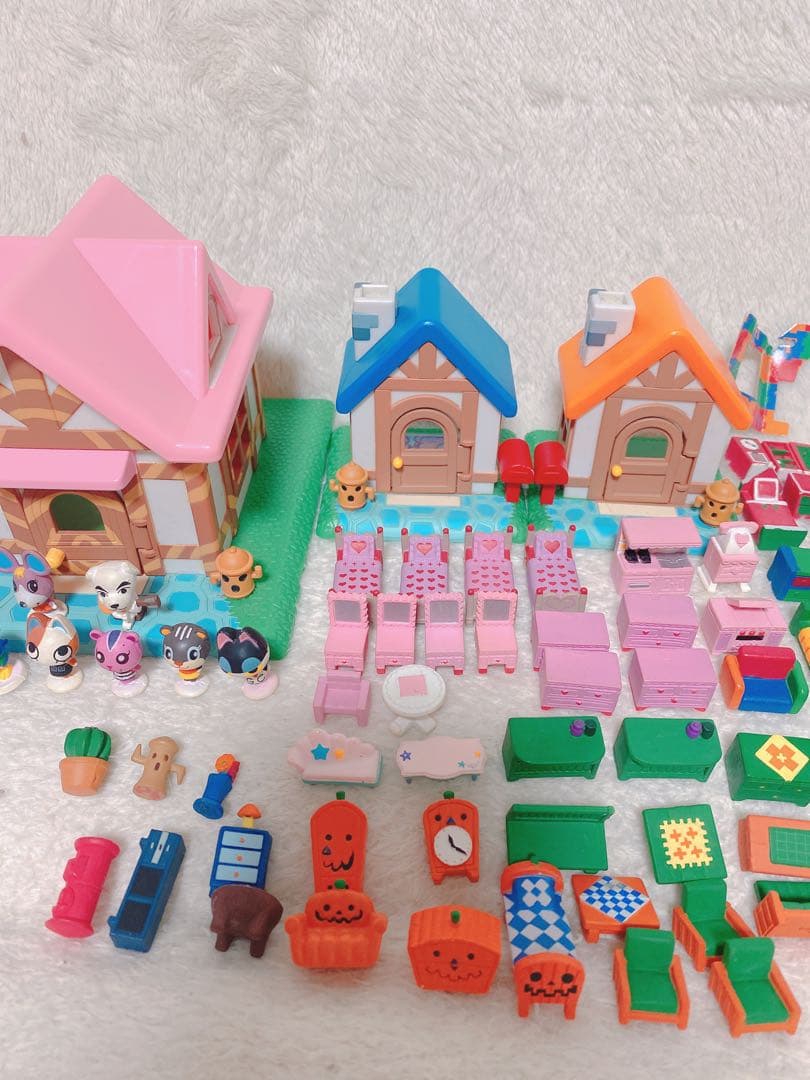 希少品　レア　どうぶつの森　森をつくろう　家3つ、住人10、家具89個セット