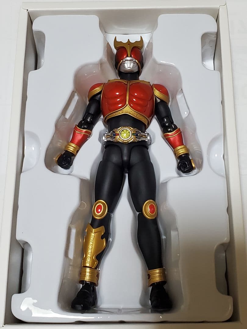 【エキ】S.H. Figuarts 真骨彫製法 仮面ライダークウガ 4体