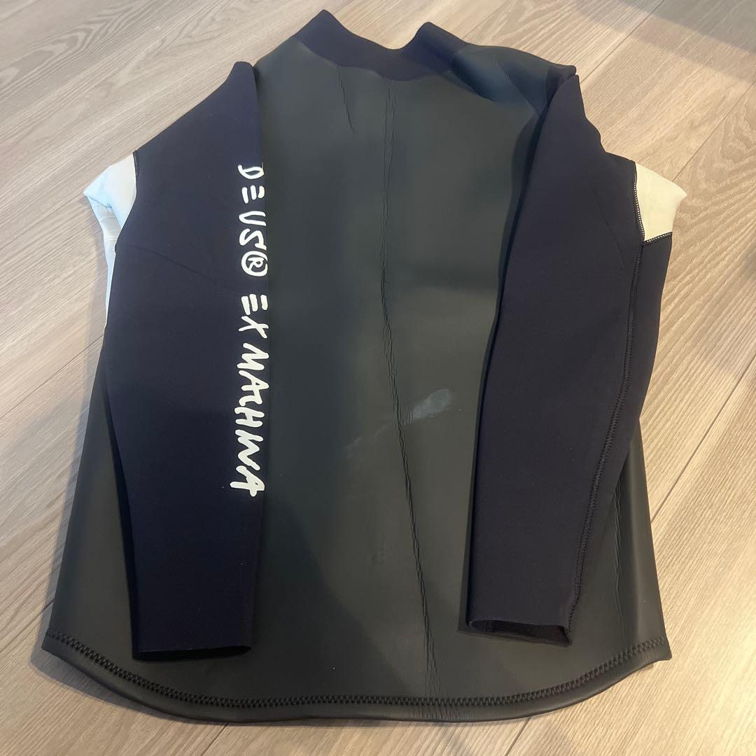 DEUS EX MACHINA タッパー XL