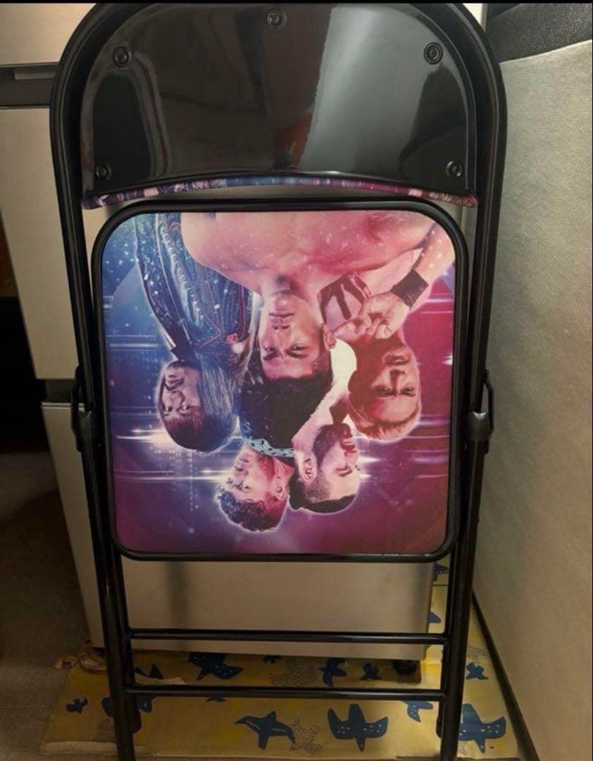 新日本プロレス　パイプ椅子　2つまとめ売り