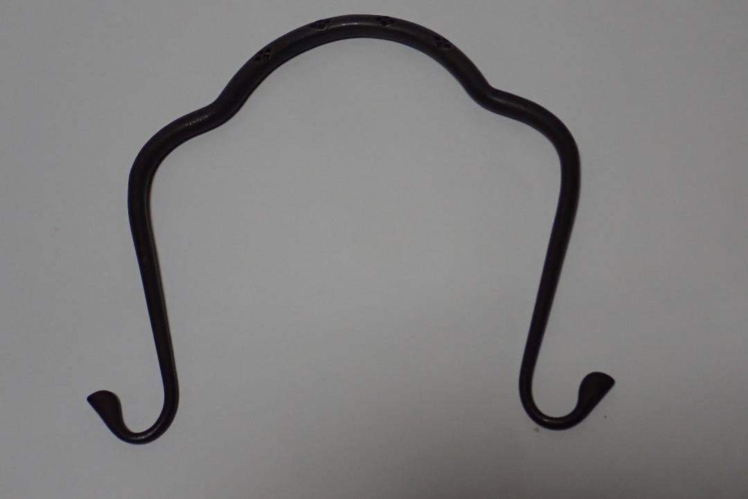 釜釣り 宗山 透かし入 菊桐金象嵌