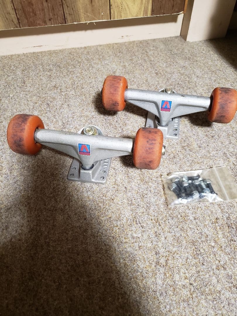 希少当時物　HUF モデル　スケートボード　コンプリート　スケボー