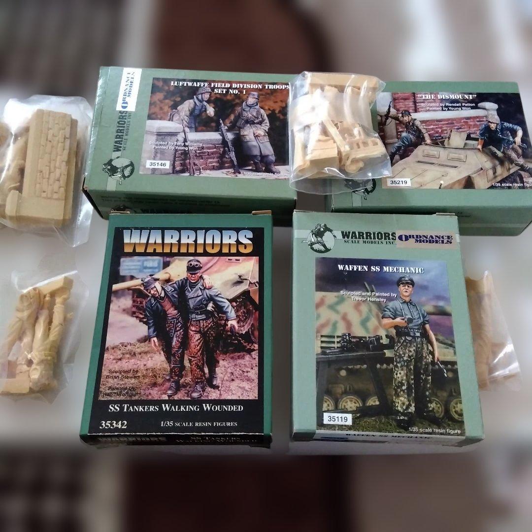 WARRIORS　レジンフィギュア18個