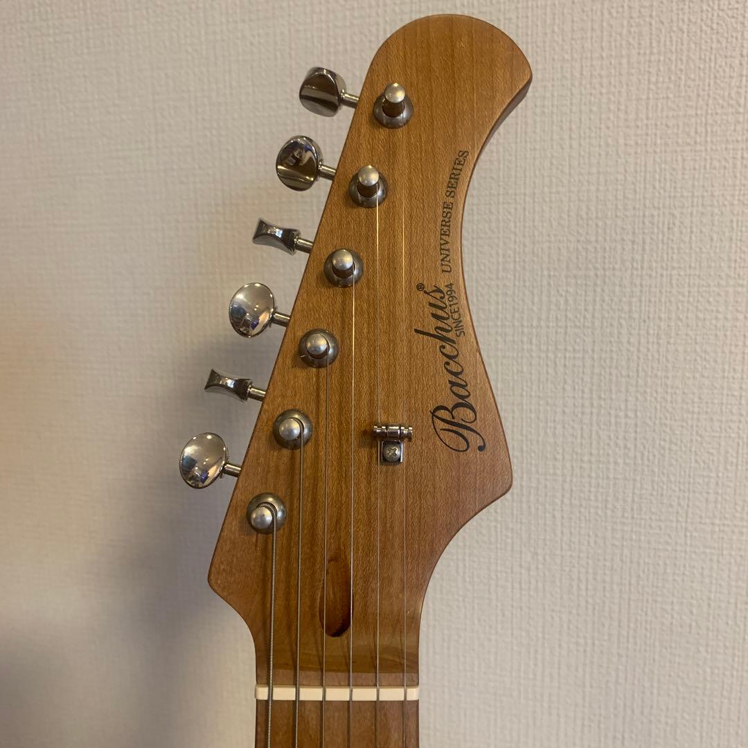 Bacchus Universe Series エレキギター サンバースト