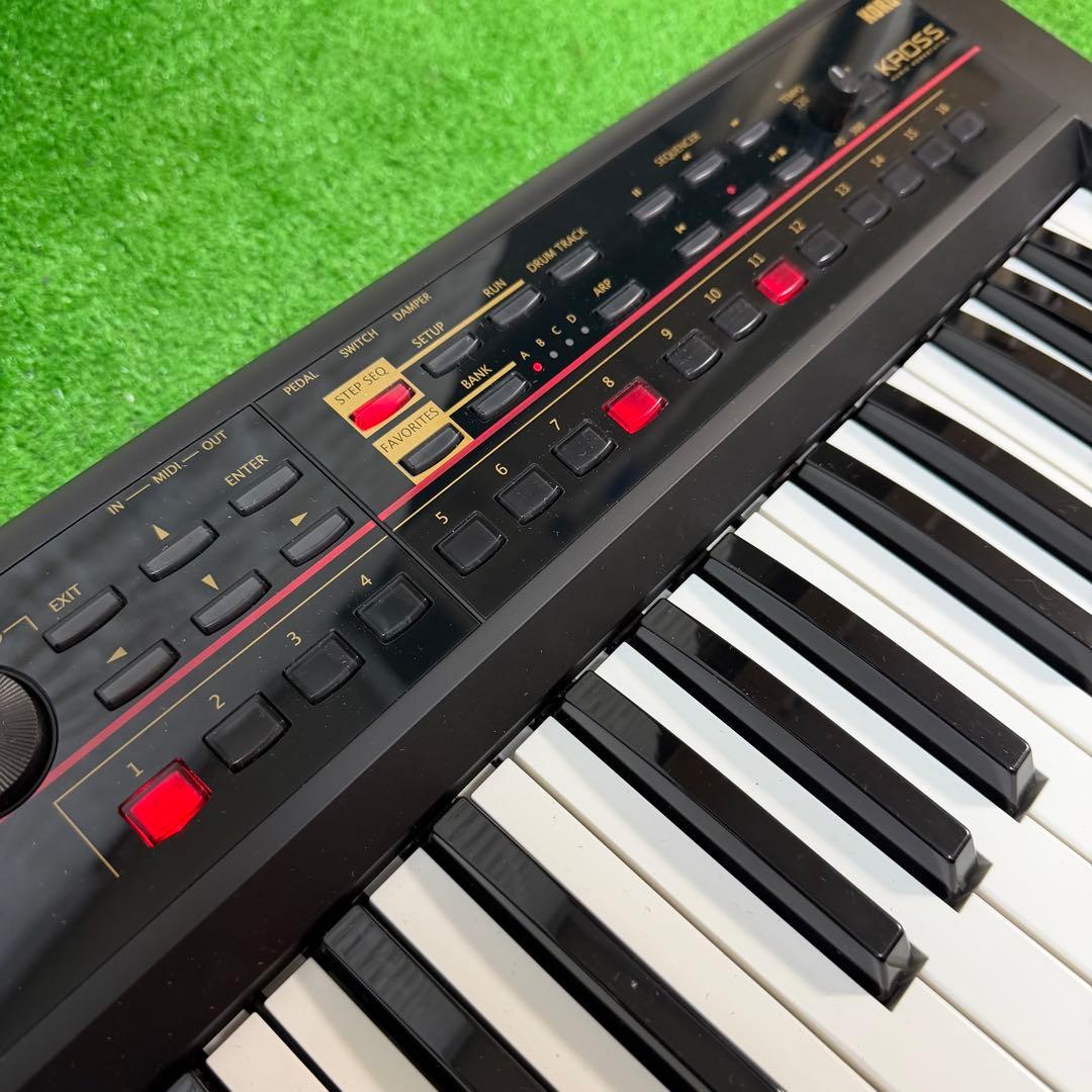 美品　KORG コルグ KROSS 61鍵盤　シンセサイザー　ケース付き　良好